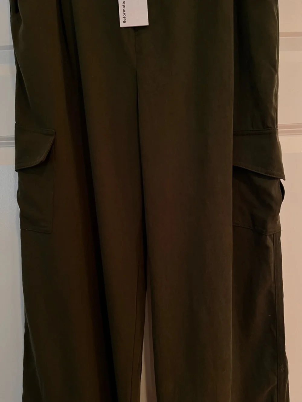 NWT REFORMATION Jackson Cargo Pant Size 10 Straight-Leg Fern Green ~ $198 - Picture 6 of 14